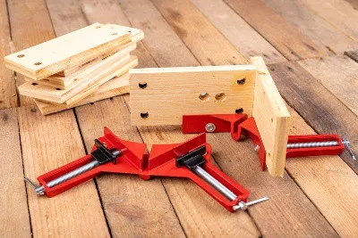how to glue angle wood
